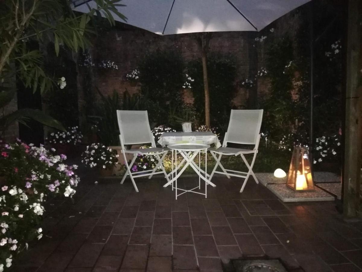 Un'Oasi Di Pace Apartment Ferrara Luaran gambar